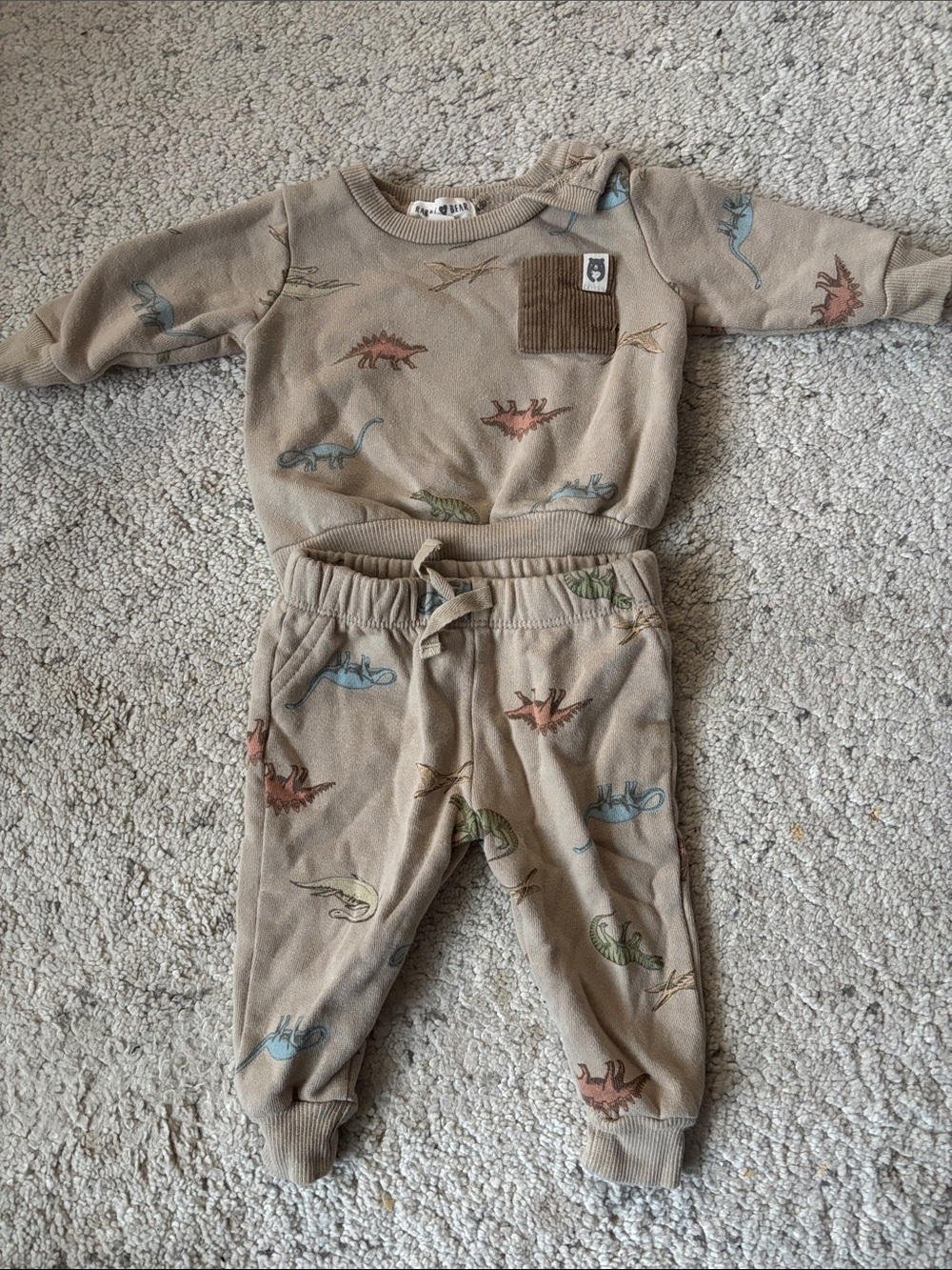 Rabbit+Bear Organic Beige Dinosaur Set - Soft Long Sleeve Top & Pants 3-6m